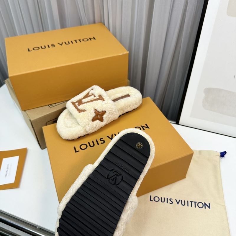 Louis Vuitton Slippers